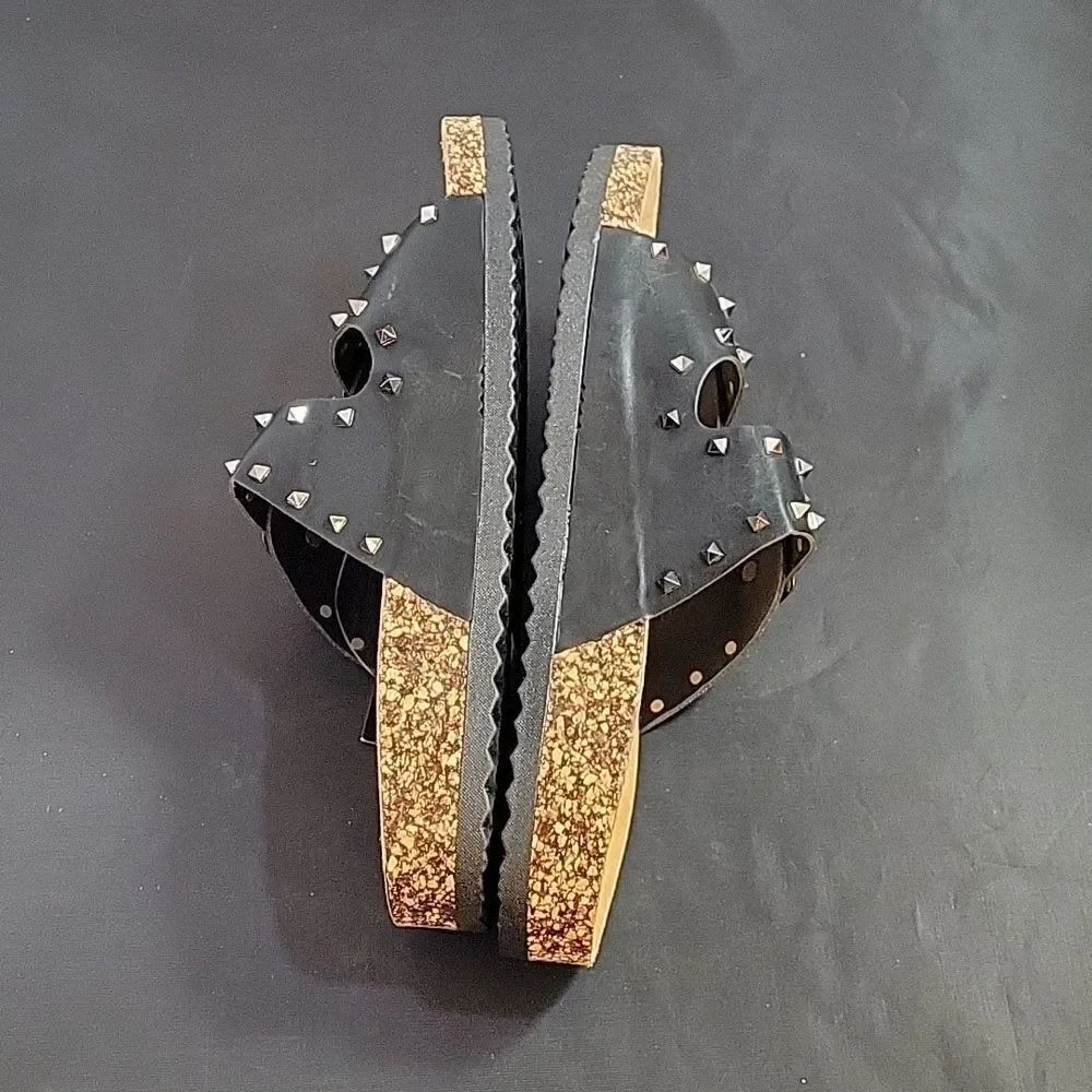 BRAND NEW OLIVIA MILLER DOUBLE STRAP PYRAMID STUDDED DETAILING ROUND TOE SANDAL - Picture 9 of 13